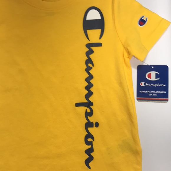 Champion
 Boys Short-Sleeve Signature Colorblock Tee - Picture 4 of 4